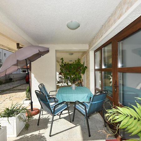Lovely Apartment In The Groundfloor Zadar Dış mekan fotoğraf