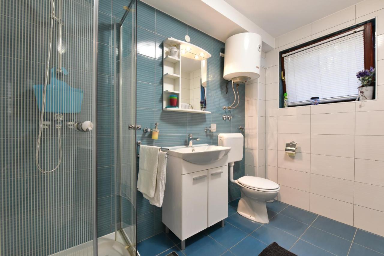 Lovely Apartment In The Groundfloor Zadar Dış mekan fotoğraf