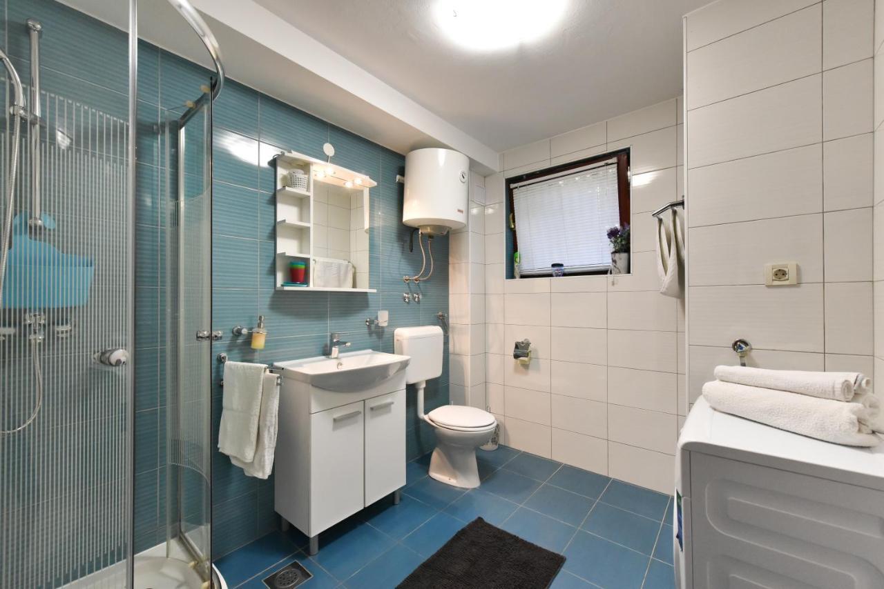 Lovely Apartment In The Groundfloor Zadar Dış mekan fotoğraf