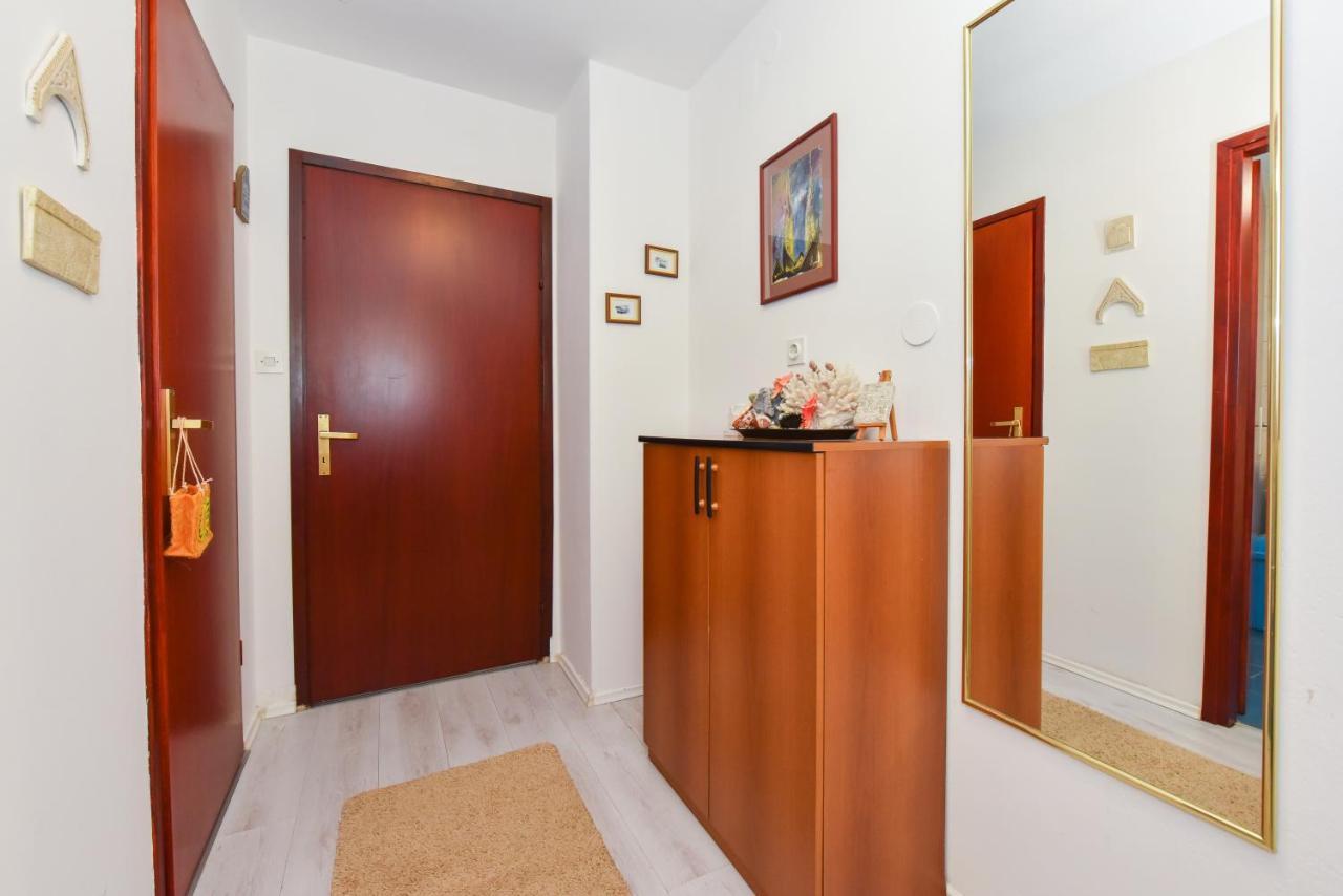 Lovely Apartment In The Groundfloor Zadar Dış mekan fotoğraf