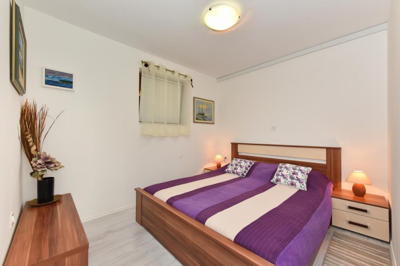 Lovely Apartment In The Groundfloor Zadar Dış mekan fotoğraf